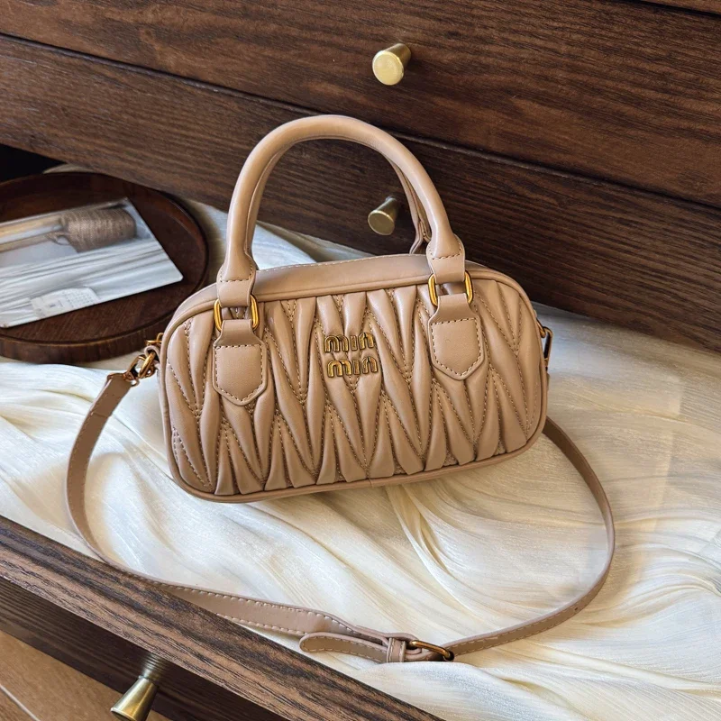 Luxuriöse Damen-Ledertasche, e – Luxury Lifestyle Handbags Bewertung und Preis